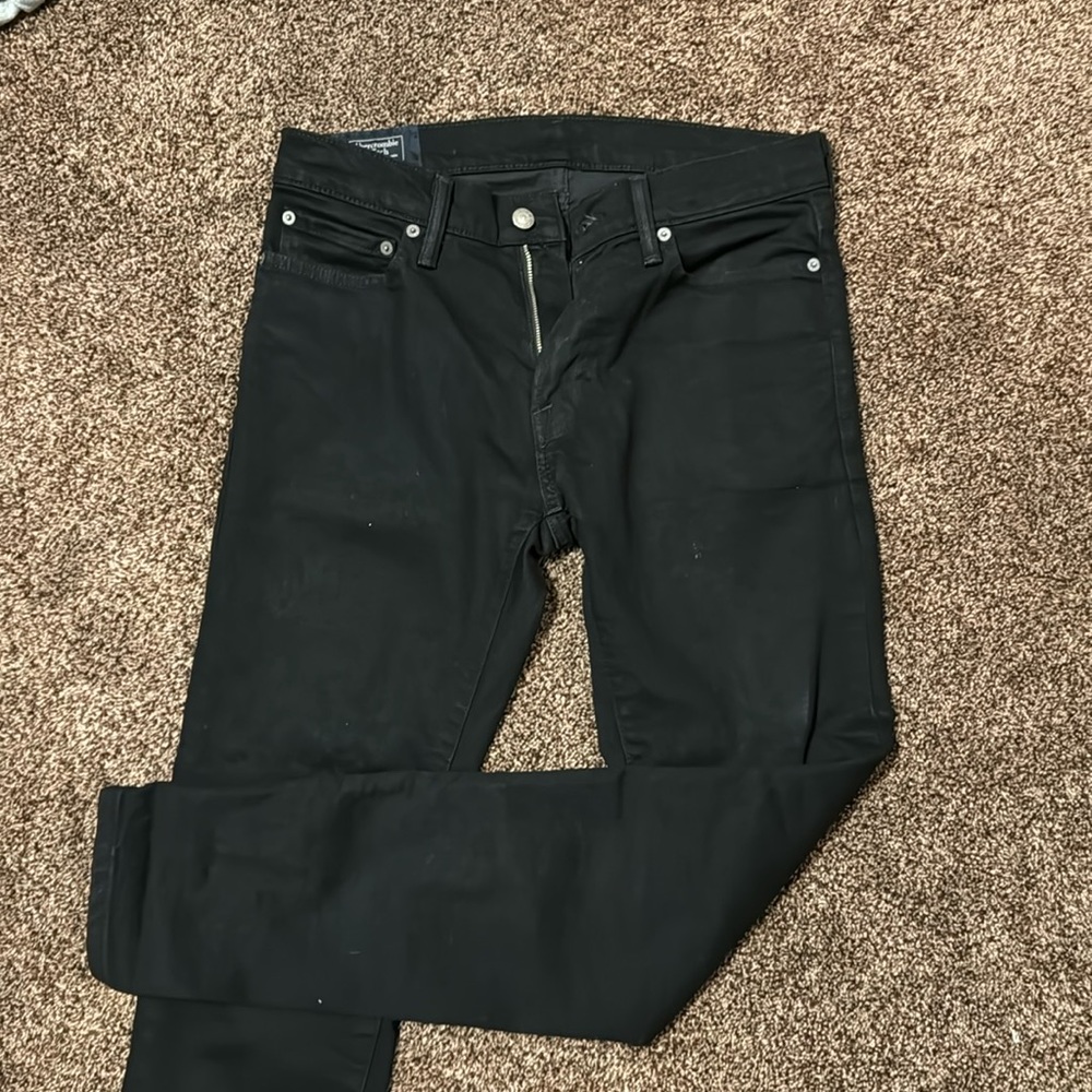 black abercrombie jeans